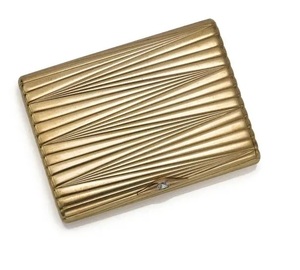 Top Tendance Plaqué Or Floral Design Cigarette Case Boîte De Rangement pour Hommes Cadeaux Utilisation Fumer Accessoires - Product Image 3