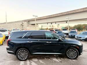 Hyundai Palisade Calligraphy AWD Plus 2024 Usado en Excelentes Condiciones, Sin Accidentes, Volante a la Izquierda/Derecha - Product Image 5