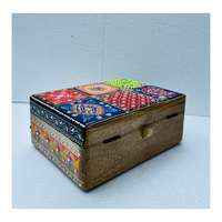 Lot de 2 boîtes de rangement en bois faites à la main avec motifs ethniques colorés peints à la main