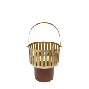 Linterna de forma cuadrada de madera de diseño moderno con mango, linterna de gran tamaño de Color Natural para decoración del hogar personalizada - Product Image 3