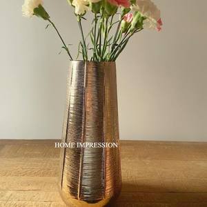 Modern Gold Plated Brass Flower <b>Vases</b> <b>Set</b> 3 Customized Shape Handmade Eco-Friendly Wedding Tabletop <b>Vases</b> Custom Color Logo - Product Image 2