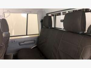 GRAN OFERTA Toyota Land Cruiser 79 4.5 D Edición 70 Aniversario 2022 Usada, Camioneta de Doble Cabina con Volante a la Izquierda/Derecha - Product Image 4