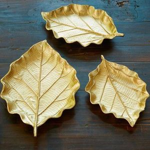 <b>Leaf</b> Design Bowl Golden Finished Aluminum Fruit Bowl Eco-Friendly Lightweight Modern Tabletop Hotel Decorative Bowl Wholesale - Product Image 1