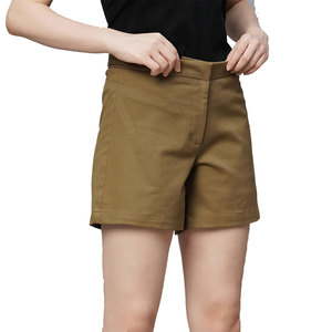 2024 llegada de verano mujeres 100% algodón estampado Floral transpirable pantalones cortos de baño para la venta en tarifas baratas pantalones cortos de mujer servicio OEM - Product Image 4