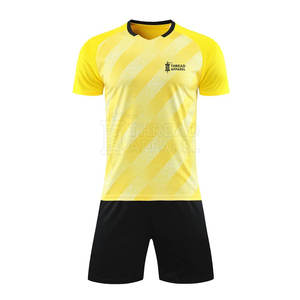 Fabricant pakistanais, uniforme de football personnalisé, dernier design, uniforme de football - Product Image 1