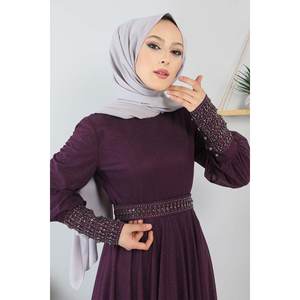 Robe de soirée chic ElbiseStone à col halter pour femme, taille XL, longueur ras du sol, avec détails scintillants et paillettes, en polyester tissé, idéale pour un anniversaire - Product Image 2