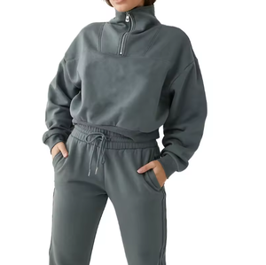 Survêtement en coton à col rond vêtements de sport survêtements hommes femmes noir 2 pièces survêtement unisexe survêtement logo personnalisé ensemble survêtement - Product Image 1