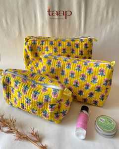 <b>Large</b> Waterproof Toiletry <b>Bag</b> <b>with</b> <b>Zipper</b> for Travel Block Printed Cosmetic Case Makeup <b>Storage</b> Pockets Perfect Gift for Women - Product Image 2