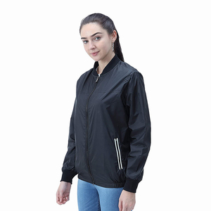 Veste en satin personnalisée de haute qualité pour femmes avec traitement de finition de tissu en toile respirant et écologique Service OEM - Product Image 3