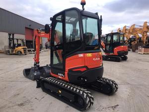 Mini pelle U27-4 Kubota haut de gamme | Confort et fiabilité améliorés pour l'excavation - Product Image 4