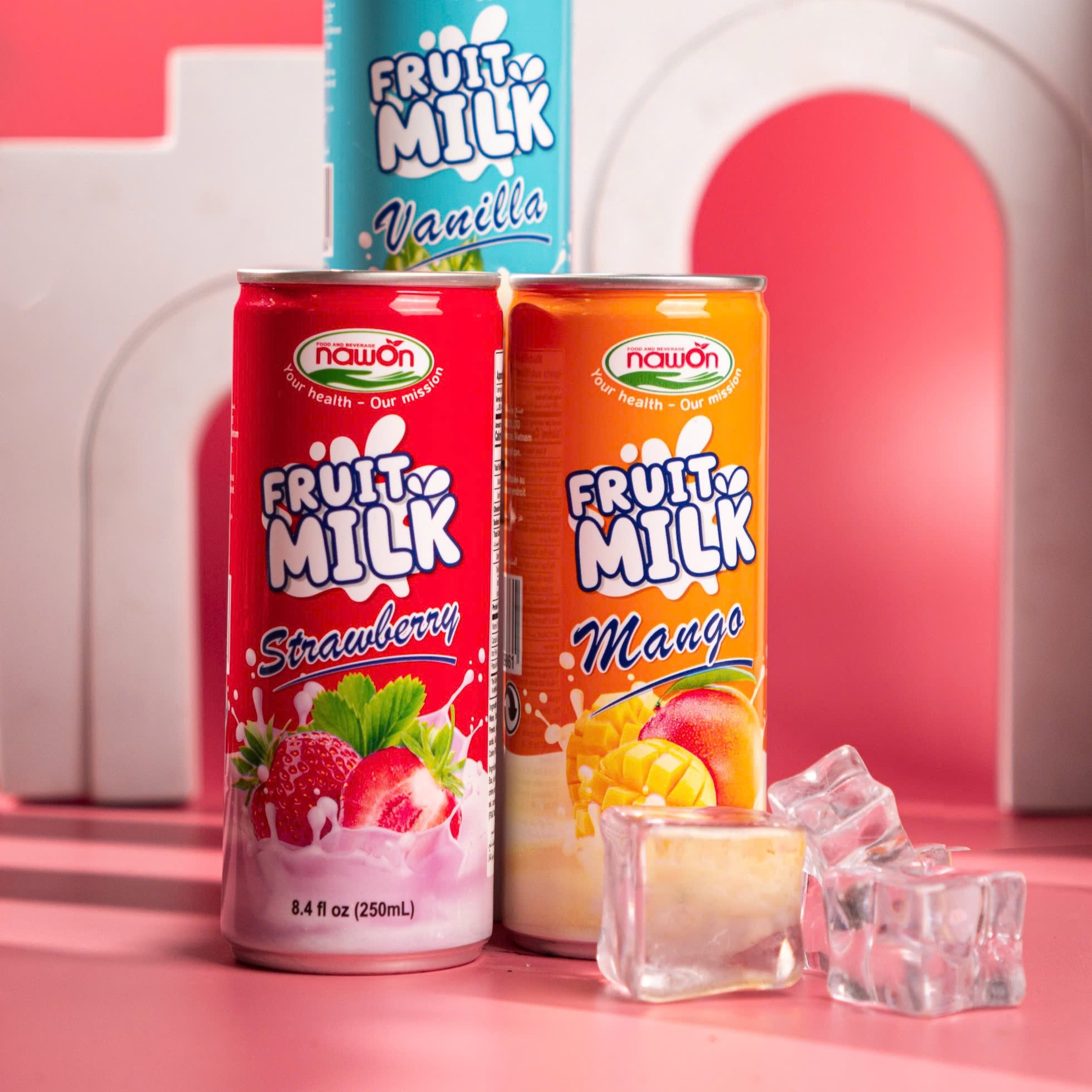 Lactose Free Milk From Macadamia Nut Milk Drink 290ML Glass