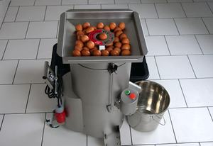 Machine à casser les œufs de qualité industrielle en acier inoxydable avec boîte de vitesses, capacité de 150 œufs/min, équipement de traitement des œufs - Product Image 3