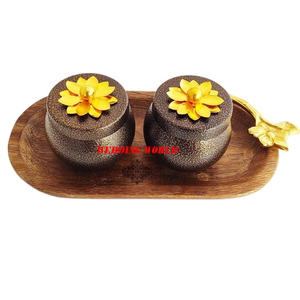 Grossiste et fournisseur de pot à bonbons en métal de qualité supérieure serveur de noix fait à la main classique élégant en gros nouveau pot de fruits secs - Product Image 6