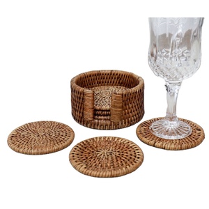 Dessous de verre en osier ovale de lin de jute tissé à la main Dessous de verre de tasse Tapis de table à manger Support résistant à la chaleur - Product Image 1