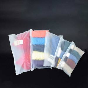 Fournisseur du Vietnam Products Sac de qualité alimentaire, sac à fermeture éclair en plastique LDPE HDPE avec impression personnalisée logo meilleur prix - Product Image 5