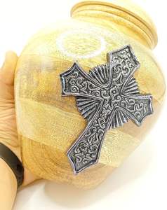 Urna cruzada celta de madera hecha a mano para cenizas humanas adultas con bolsa de terciopelo Urnas de cremación para cenizas Urnas decorativas (Cruz negra) - Product Image 3