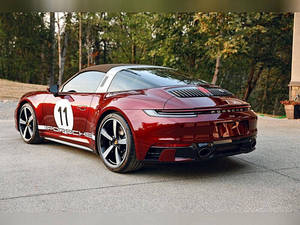 Construit confortable 2021 Pors-che 911 Targa 4S Heritage Design Edition - Product Image 6