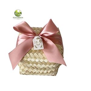 Cesta de Bambú Hecha a Mano en Vietnam con Tapa para Regalos, Organizador de Joyas, Dulces y Almacenamiento Decorativo - Product Image 6