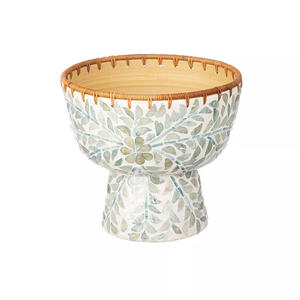 Bol de haute qualité en bambou et rotin, couleur verte avec motif de feuille blanche pour la décoration ou pour la tenue de collations - Product Image 3