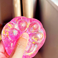Balle anti-stress en plastique souple Patte de chat Galaxie Scintillante, Jouet sensoriel Fidget Aurora à remontée lente, Cadeau pour étudiant