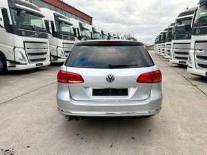 Berline automatique intelligente d'occasion 2020 avec sièges en cuir et caméra arrière 360°, prête à rouler - Product Image 3