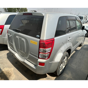 SUV Su-zuki Escudo d'occasion Suspension solide, intérieur spacieux et excellentes caractéristiques de sécurité pour tous les passagers - Product Image 1