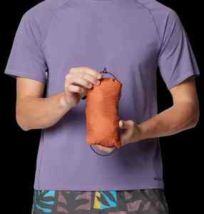 Veste Softshell Légère pour Hommes avec Capuche Imperméable Équipement de Plein Air Personnalisé pour la Course à Pied l'Escalade Tissu Polyester Vente en Gros - Product Image 2