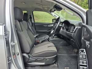 Auto usate completamente disponibili in magazzino: <span class=keywords><strong>Mazda</strong></span> BT-50 <span class=keywords><strong>B2500</strong></span> GTX D/C W/S 3.0DT pickup del 2022, pronta per la spedizione. - Product Image 3