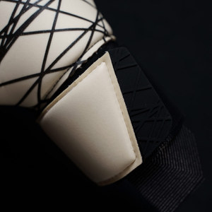 Gants de gardien de but de football professionnels en latex 4 mm unisexes, respirants, à doigts entiers, avec sangle de poignet réglable, imperméables, fermeture à lacets - Product Image 6