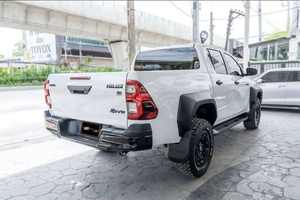 Toyota HILUX CONQUEST Double Cabine Pick-up d'occasion en bon état - Product Image 5