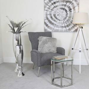 Vase de sol en verre argenté au design moderne fait à la main, métal élégant pour les arrangements de plantes d'intérieur, vase haut et réfléchissant - Product Image 4