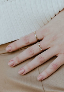 Baguette de oro macizo de 10K y banda de diamante de corte redondo, Diamante cultivado en laboratorio, boda, libre de conflictos, Diamante redondo, anillo de compromiso de eternidad - Product Image 6