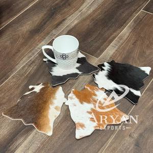 Juego de posavasos de cuero de vaca rústico de alta calidad, posavasos de cuero genuino para ocultar el pelo occidental único para bebidas, regalos de decoración del hogar - Product Image 1