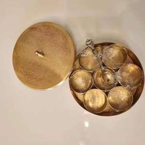 Coffre à épices royal doré pour usage en cuisine et cadeau festif - Product Image 5