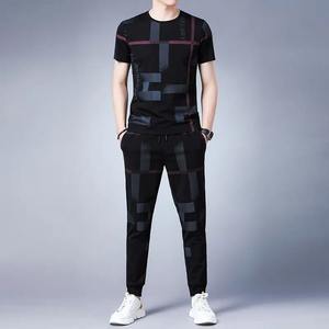 Ensemble haut pantalon pour homme T-shirt coupe régulière pour homme à manches courtes Vêtements en coton Slim Survêtement de haute qualité Baggy Sports Suits - Product Image 1