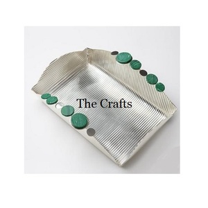 Plateau de service en aluminium de couleur argentée au design magnifique, forme personnalisée, plateau de service pour fruits et en-cas aux prix les plus bas - Product Image 1