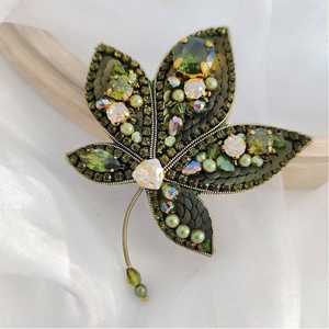 Broches con cuentas de diseñador hechos a mano-Color y forma personalizables de alta calidad Regalo de estilo tradicional/moderno para Baby Shower - Product Image 6