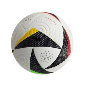 Ballon professionnel de style logo en PVC PU TPU personnalisable de haute qualité fabriqué à la main avec un design respirant Version promotionnelle - Product Image 2