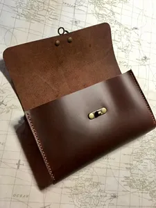 Luxury Genuine Leather Handbag Elegant Tote Bag for Office and Daily Use Vintage Shoulder Purse for Women At Cheapest Price - Product Image 3