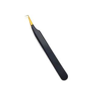 Pinzas Profesionales de Acero Inoxidable de Alta Calidad para Pestañas con Diseño Antiestático y Duradero, Logotipo y Empaque Personalizables - Product Image 1