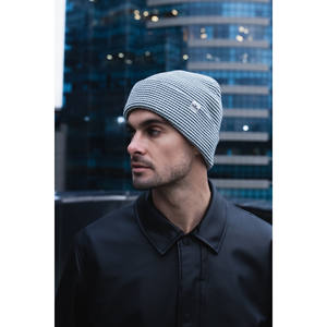 ผ้าพันคอถักไหมพรมนุ่มลายสี่เหลี่ยมทำจากอะคริลิคโกโก้สำหรับผู้ชายยืดหยุ่นได้สองทบสำหรับฤดูหนาวโลโก้ Skye - Product Image 5