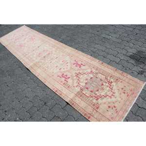 Alfombra Vintage de Lana Turca Abstracta Rosa de 2.7x10.6 pies - Product Image 2