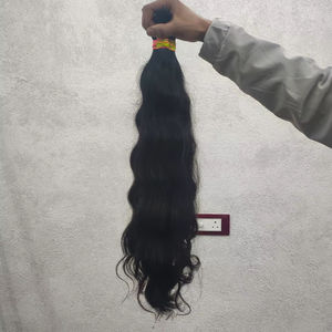 Cabello Humano Virgen de la India del Sur, Ondulado, 26 Pulgadas, Crudo, con Cutícula Alineada y Sin Procesar - Product Image 1