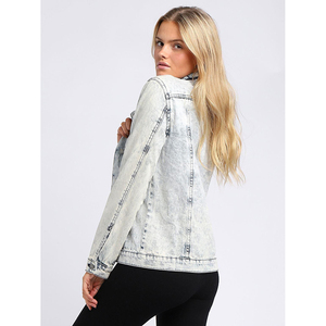 Veste en jean à séchage rapide de haute qualité pour femmes Style Vintage décontracté avec décoration de bouton motif 3D nouveau modèle pour l'été - Product Image 3