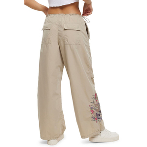 Pantalon cargo personnalisé pour femmes Style décontracté Pantalon cargo en coton à coupe ample pour femmes - Product Image 2