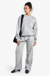 Sweat-shirts et sweats à capuche pour femmes en gros, couleur personnalisée, col rond, avec logo frontal, tissu tissé - Product Image 2