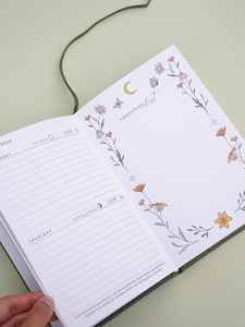 LABON Moon Journal Reflections 2025 планировщик определения целей, зеленый, элегантный блокнот в твердом переплете с лунным календарем - Product Image 3