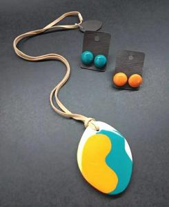 Hot Sale Quick Response on Time Delivery Most Popular Product Jeweler Pendant <b>Necklace</b> Epoxy Resin Pendant Resin Bracelet - Product Image 2