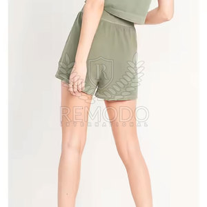 Pantalones cortos de mujer con lavado ácido y estiramiento suave Pantalones cortos de mujer de estilo veraniego de cintura alta de buena calidad - Product Image 2