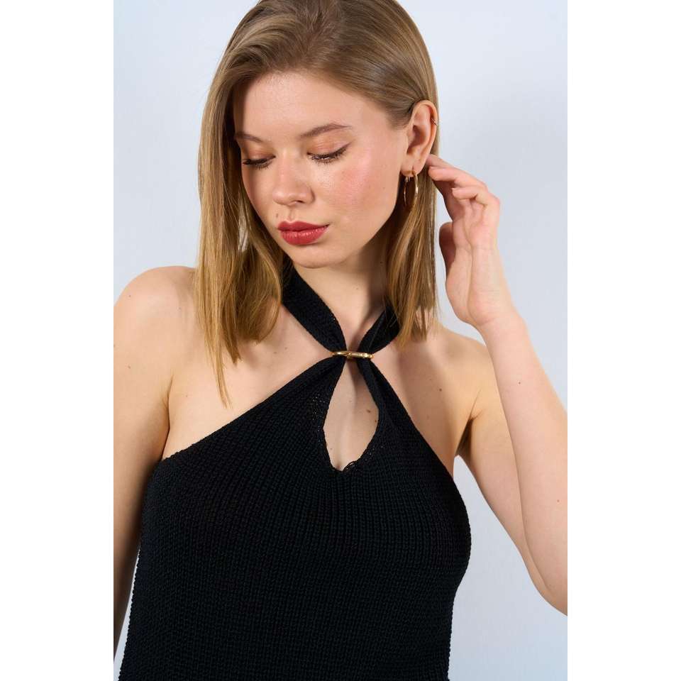Women's Black Neck Accessory Detailed Textured Blouse